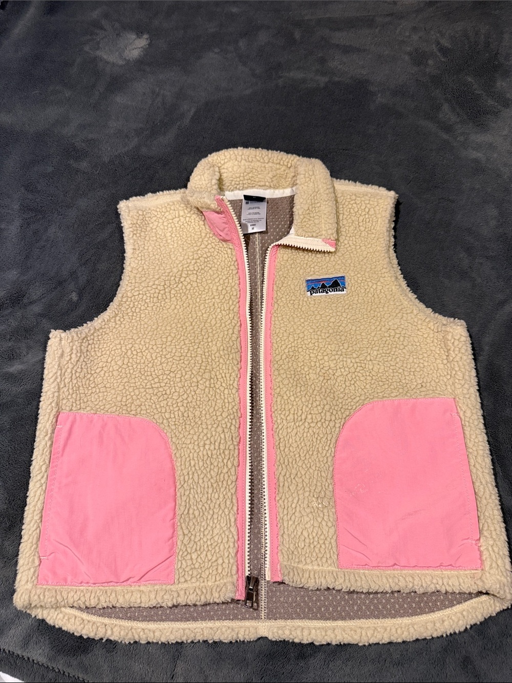 Patagonia Cream Sherpa Vest with Pink Pocket Panels